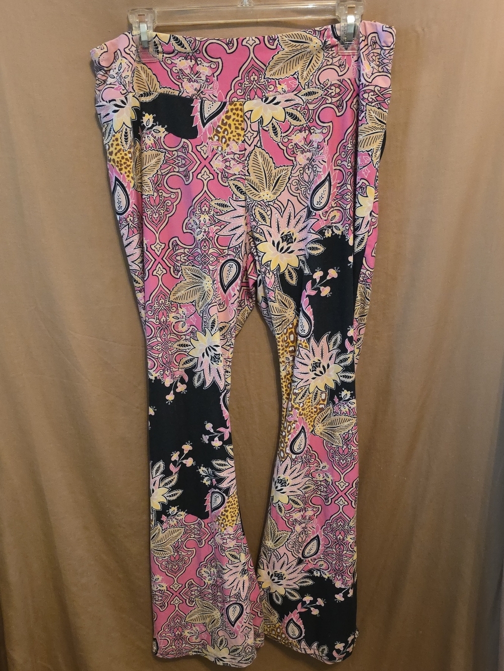 🏝️Ladies' Yoga Pants XL